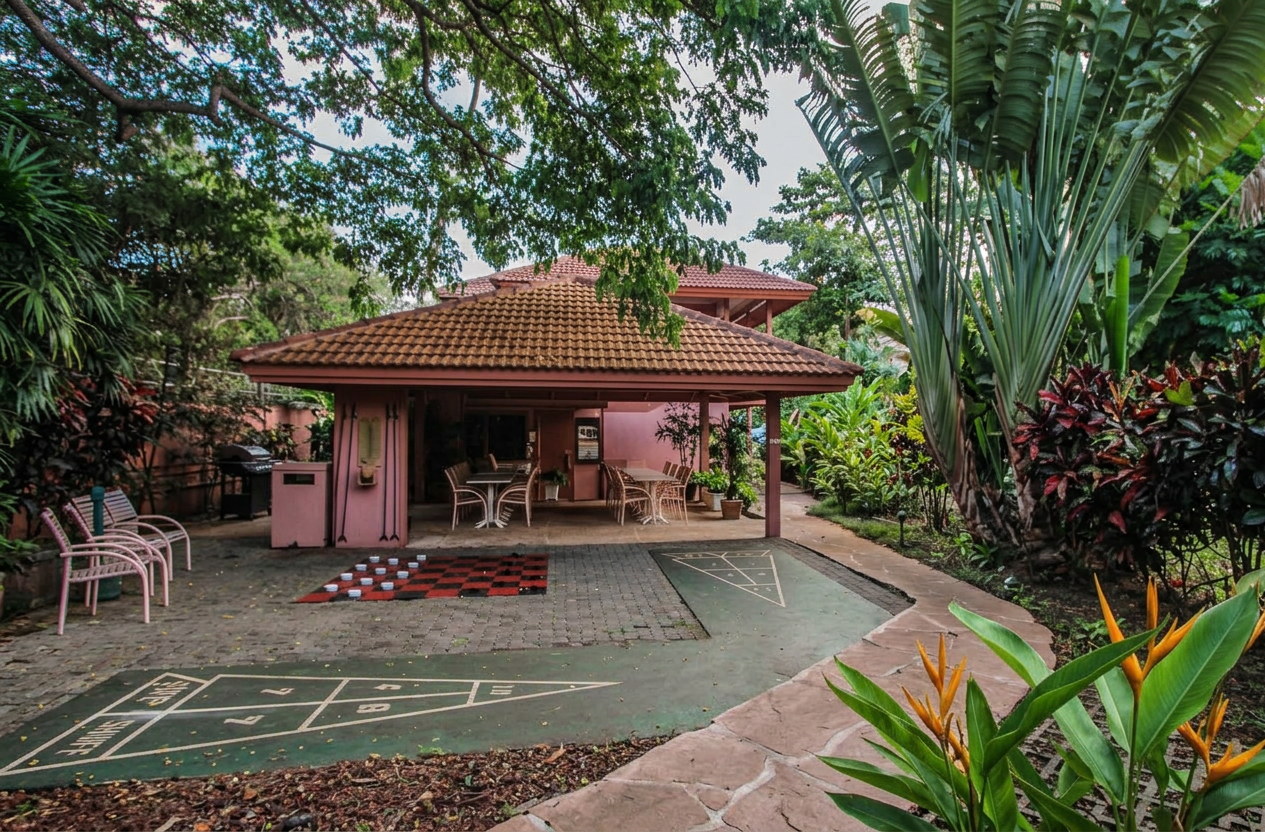 Kahana Falls photo 13